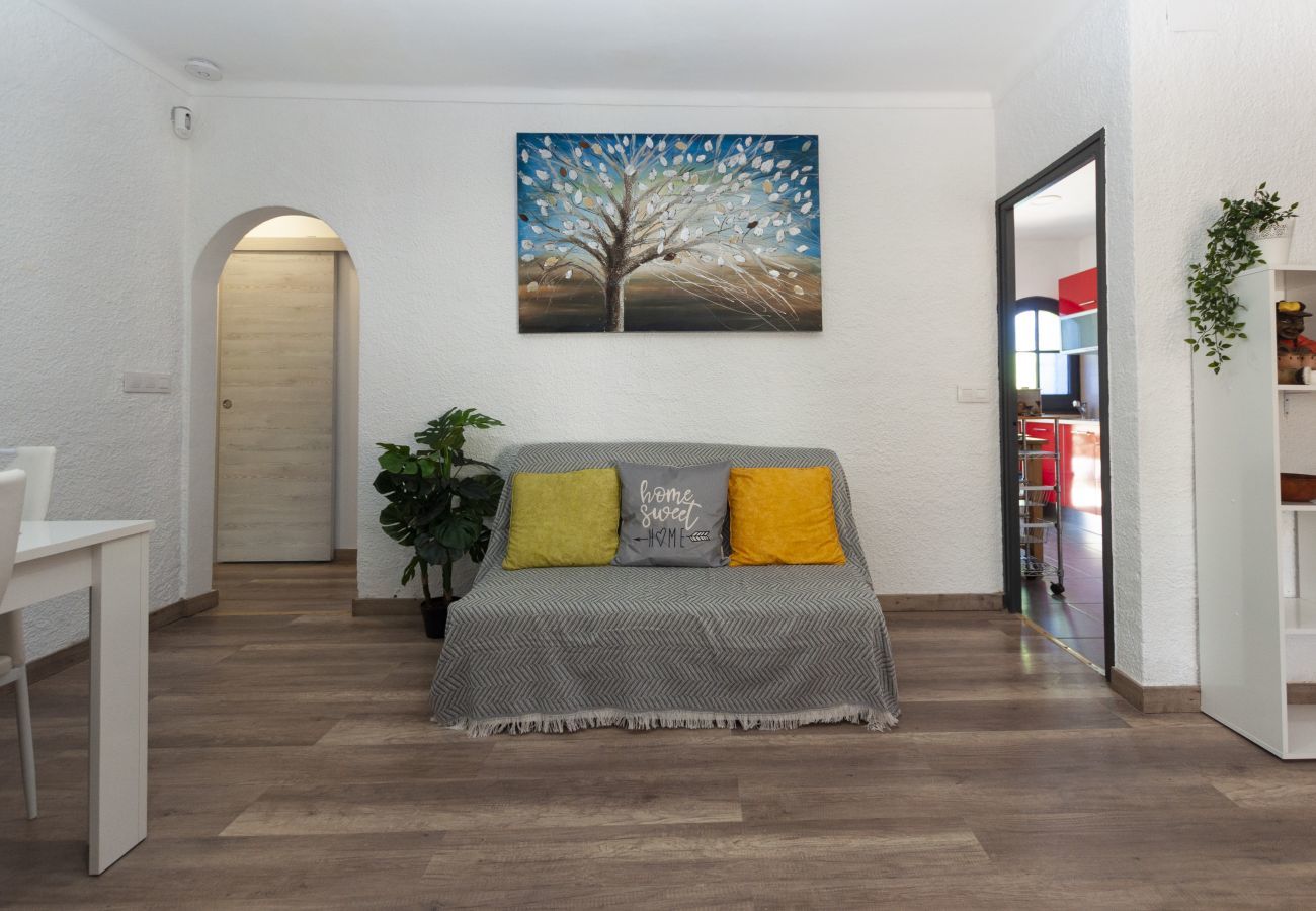 Casa en Rosas / Roses - 1215 BAIX CAMP casa con jardin