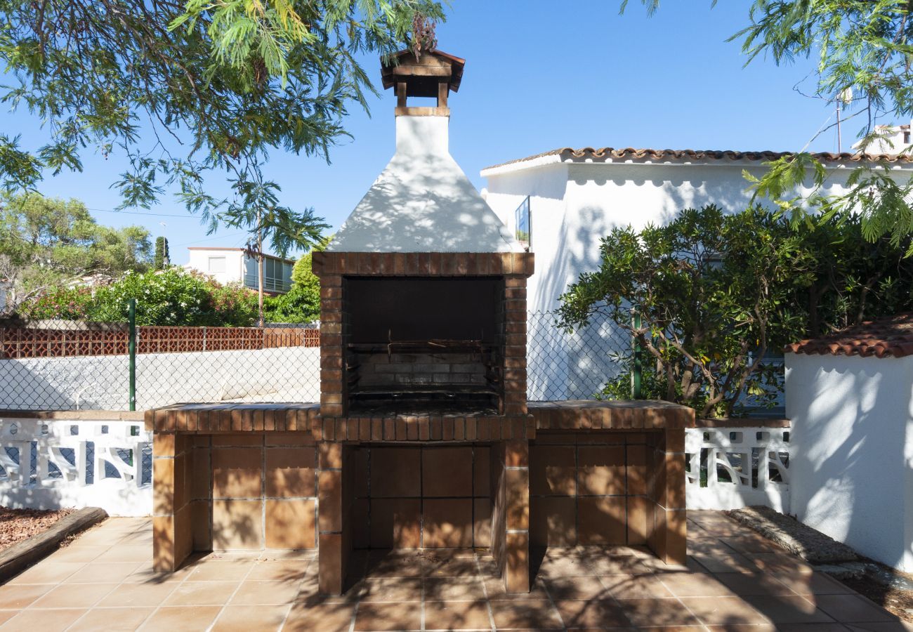 Casa en Rosas / Roses - 1215 BAIX CAMP casa con jardin