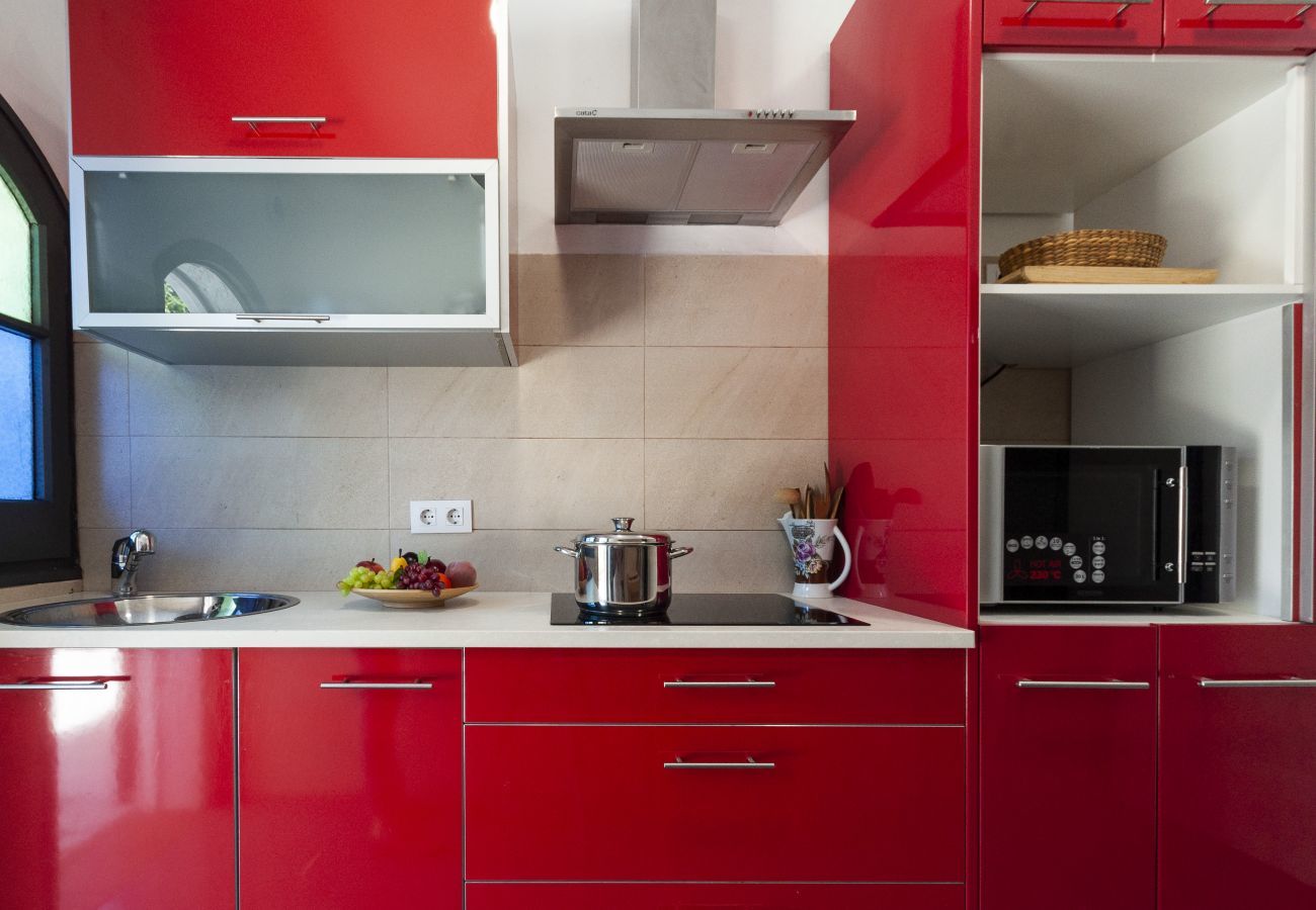 Casa en Rosas / Roses - 1215 BAIX CAMP casa con jardin