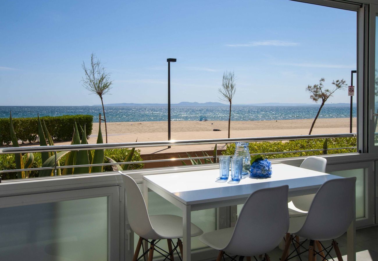 Apartament en Rosas / Roses - 1224 LA PLAGE vista Mar