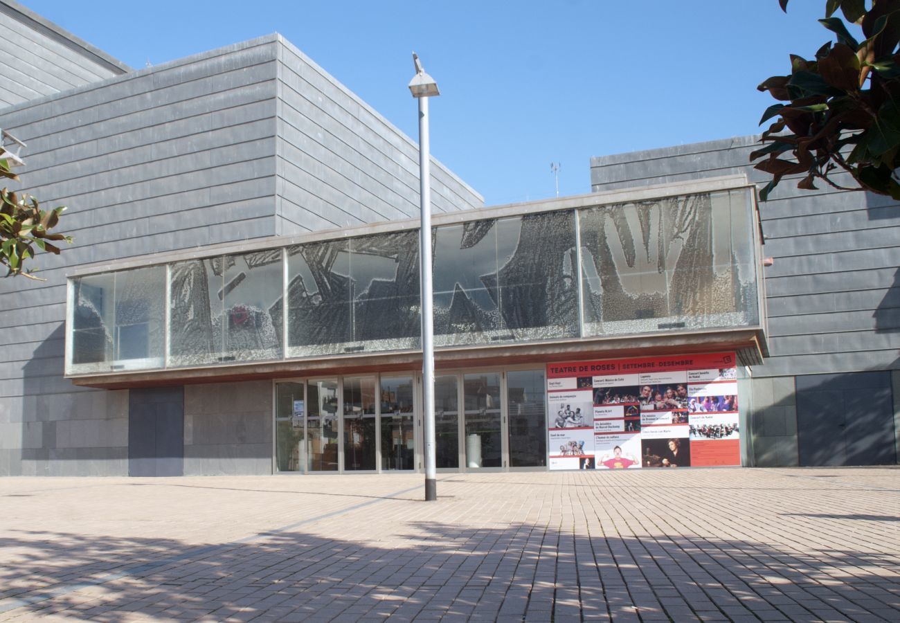 Apartament en Rosas / Roses - 1223 GRAN CANAL 200 m Playa