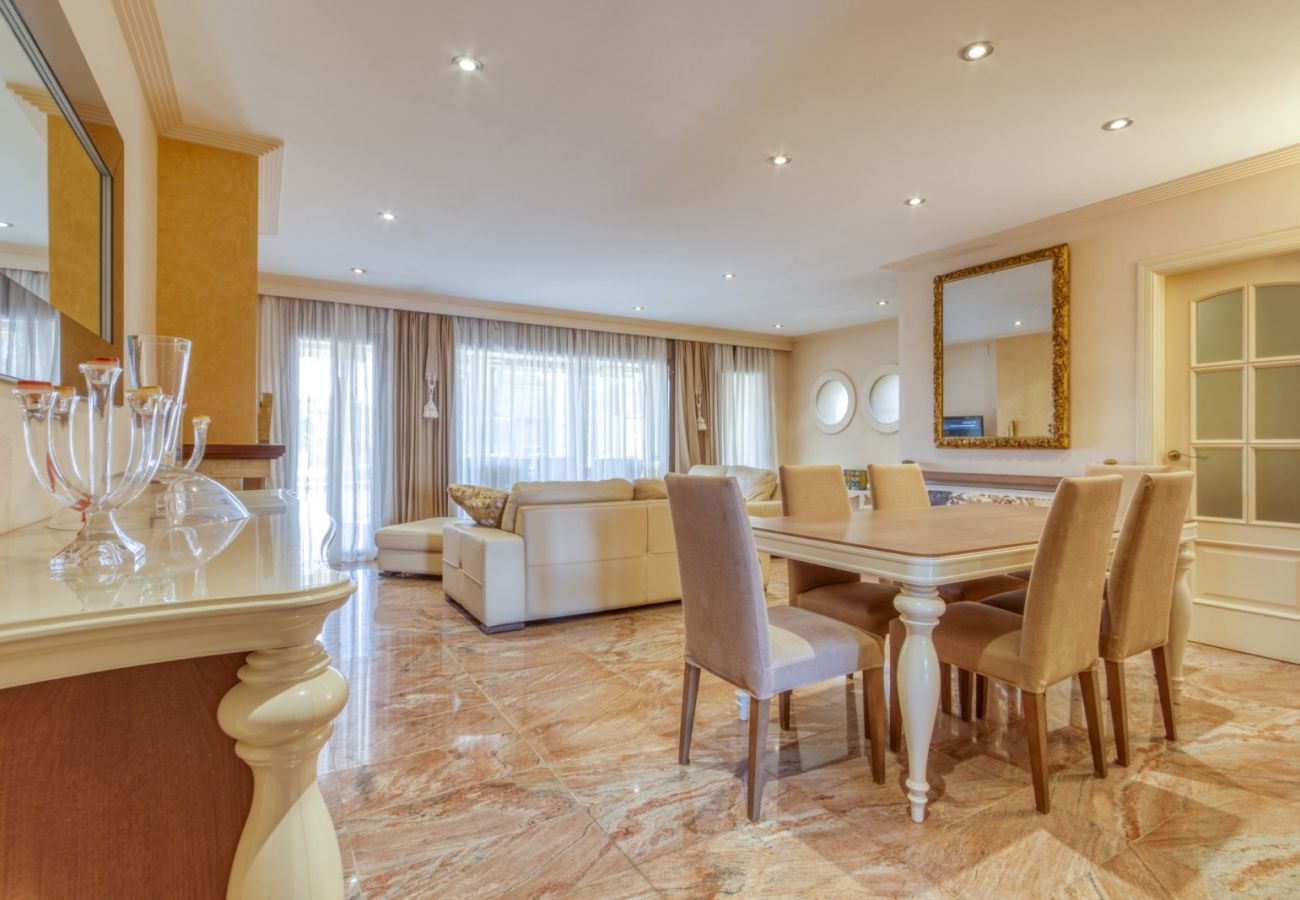 Casa en Empuriabrava - 1229 LLOBREGAT casa piscina