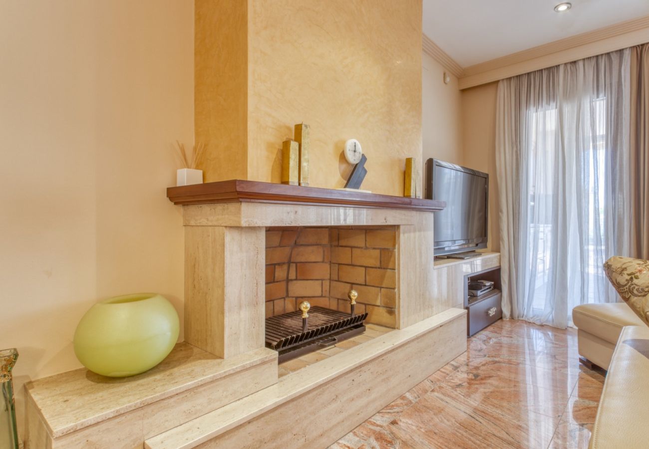 Casa en Empuriabrava - 1229 LLOBREGAT casa piscina