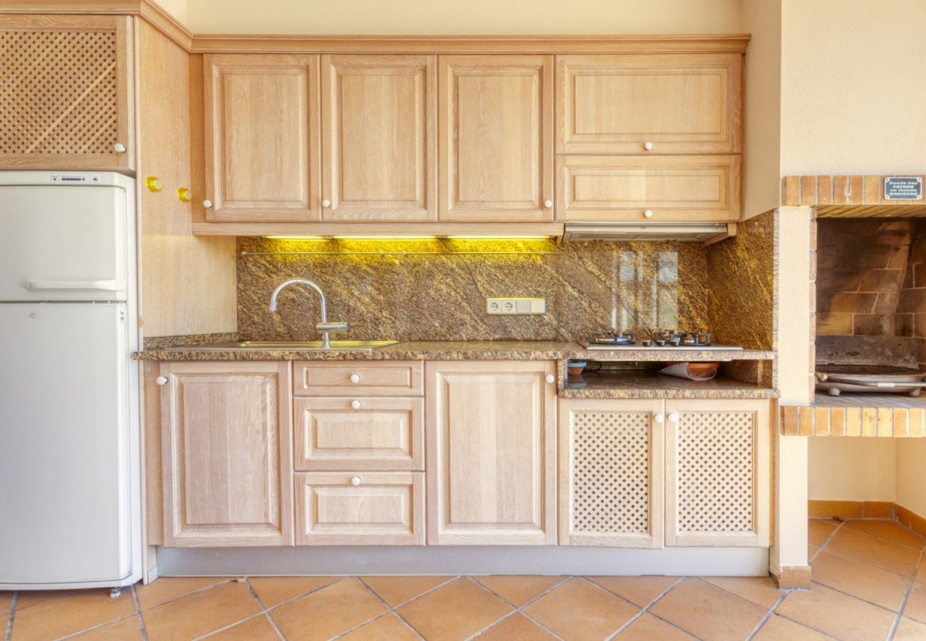 Casa en Empuriabrava - 1229 LLOBREGAT casa piscina