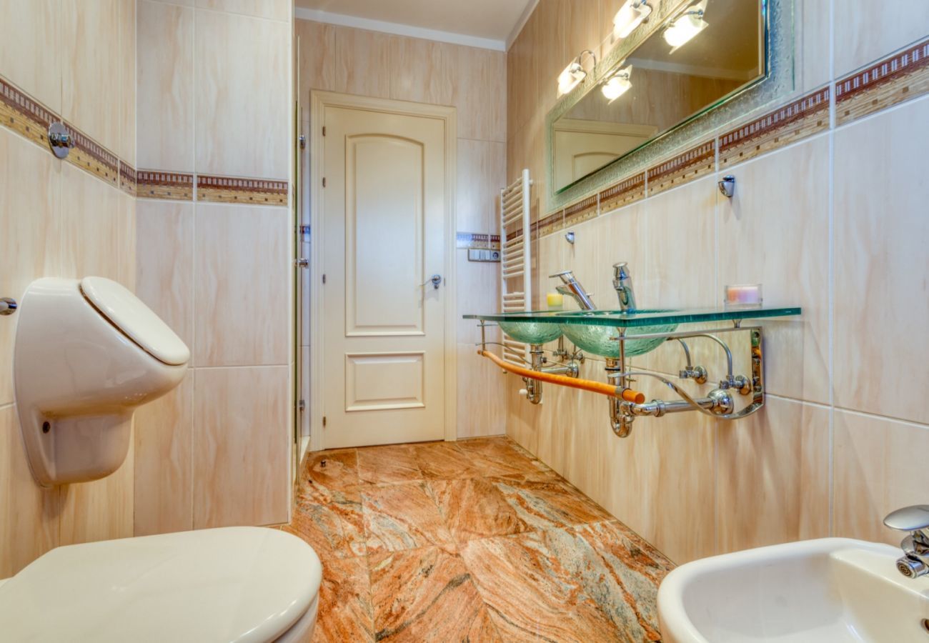 Casa en Empuriabrava - 1229 LLOBREGAT casa piscina