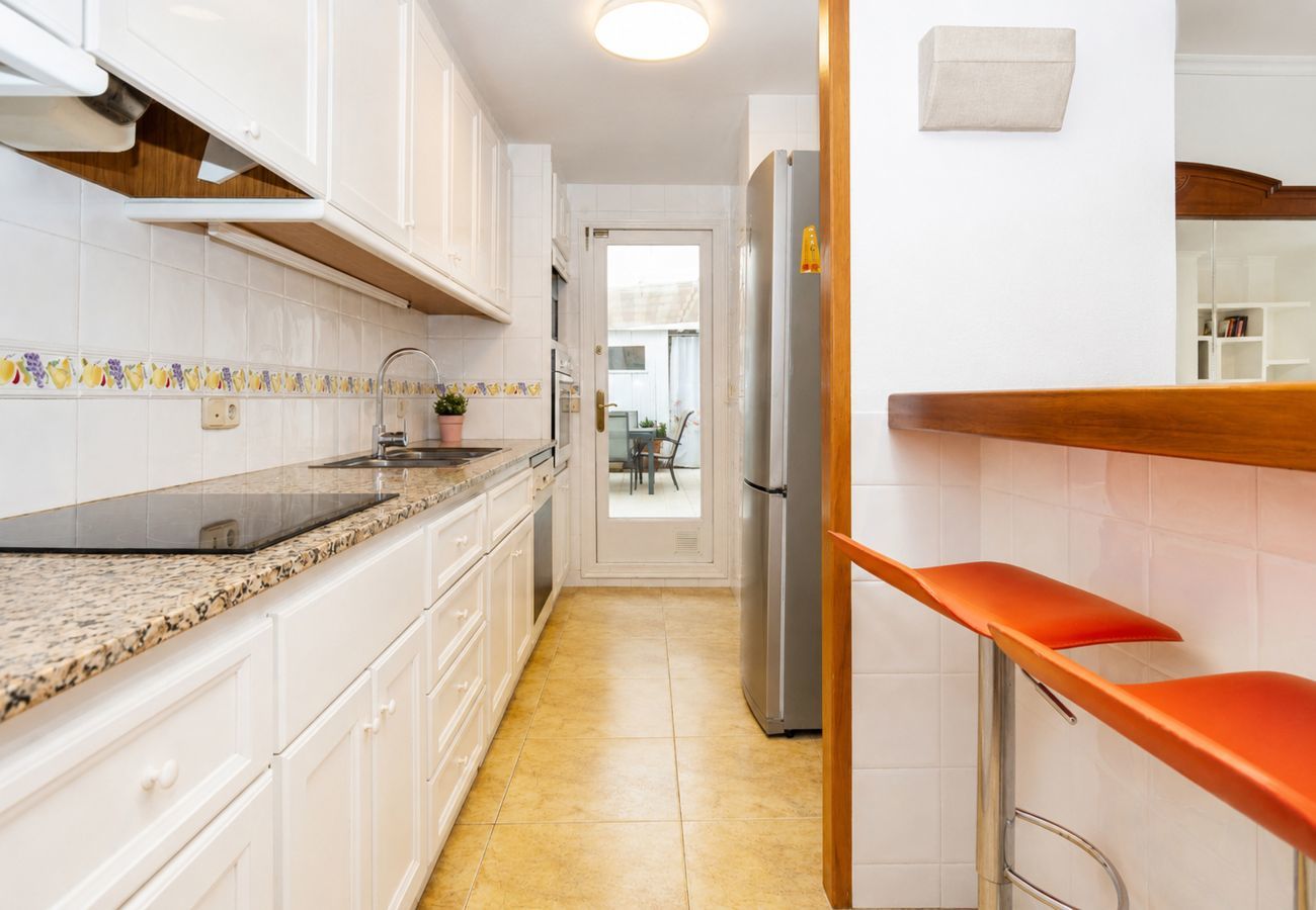 Apartament en Rosas / Roses - 1232 GAUDI 100m PLAYA - APIVEND