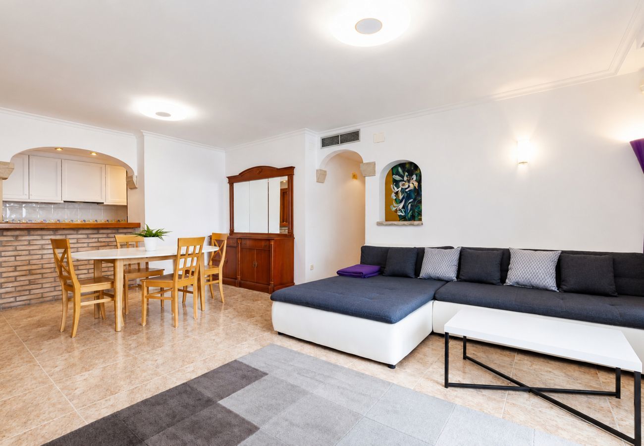 Apartament en Rosas / Roses - 1232 GAUDI 100m PLAYA - APIVEND