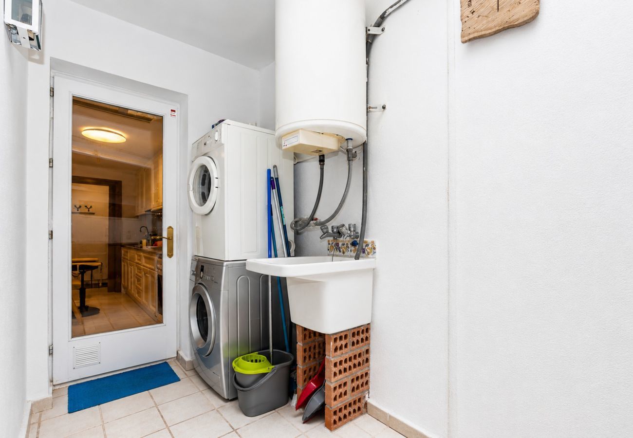 Apartament en Rosas / Roses - 1232 GAUDI 100m PLAYA - APIVEND