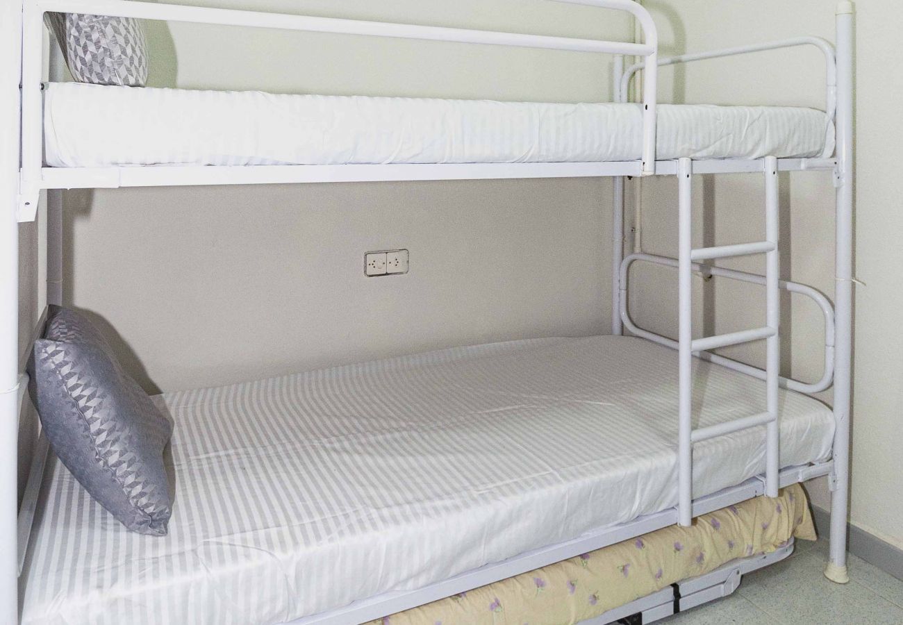 Estudi en Rosas / Roses - 1231 PUNTA DEL ESTE 150m PLAYA