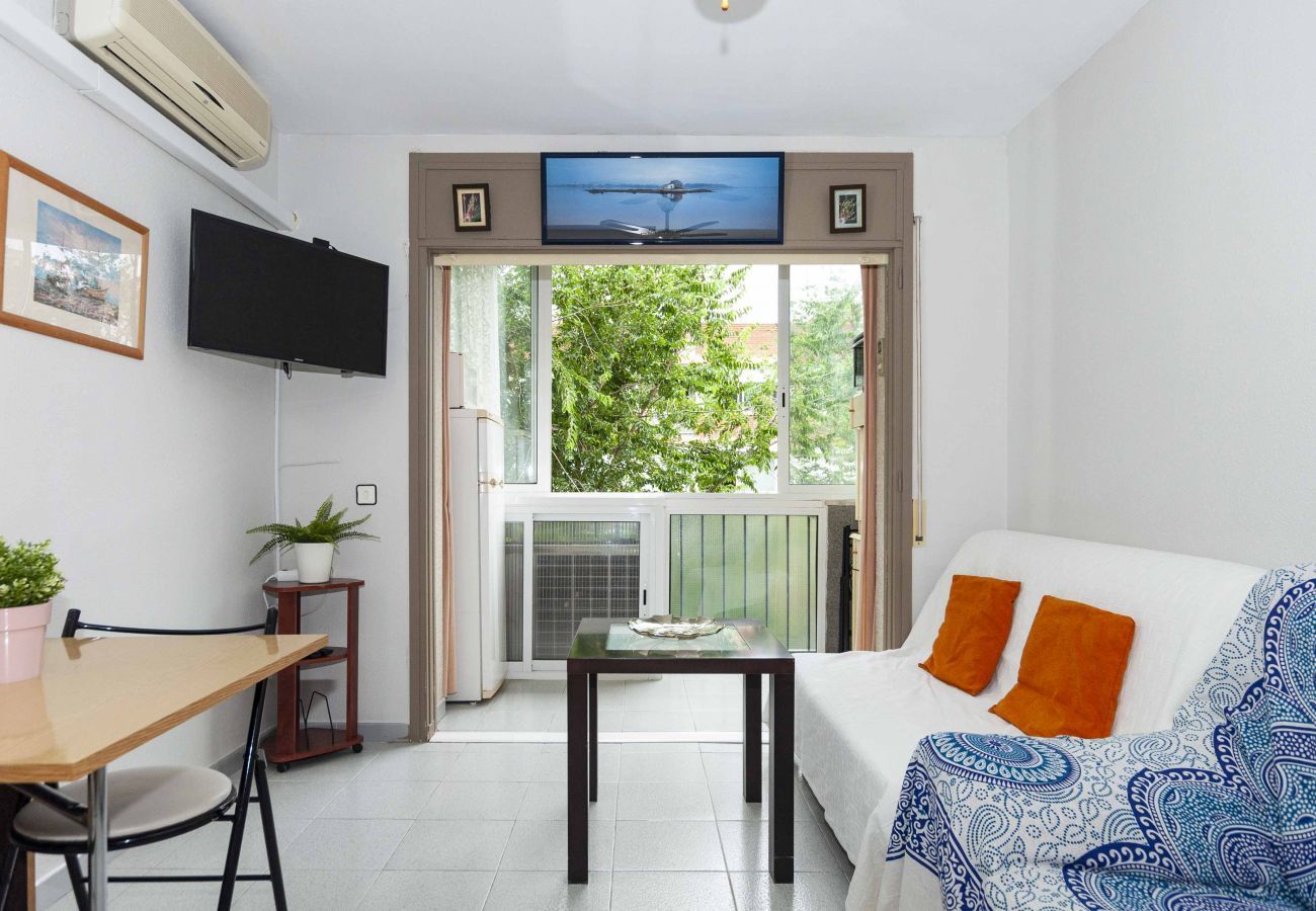 Estudi en Rosas / Roses - 1231 PUNTA DEL ESTE 150m PLAYA