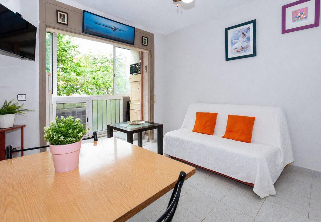 Estudi en Rosas / Roses - 1231 PUNTA DEL ESTE 150m PLAYA