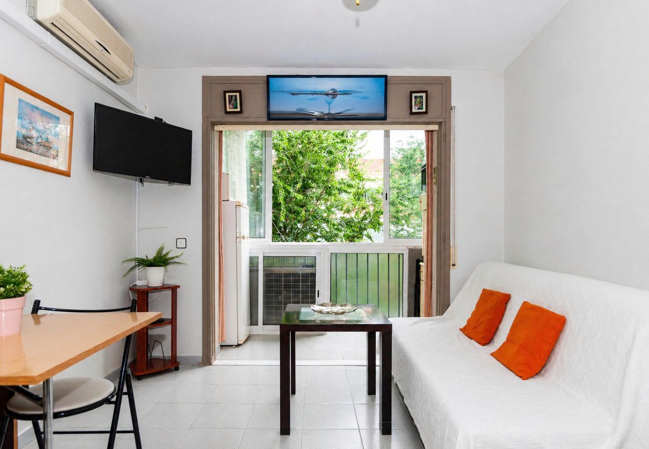 Estudi en Rosas / Roses - 1231 PUNTA DEL ESTE 150m PLAYA