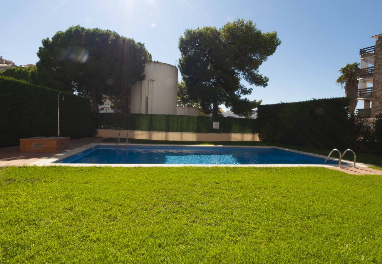 Apartament en Rosas / Roses - 1234 MIRASOL con piscina