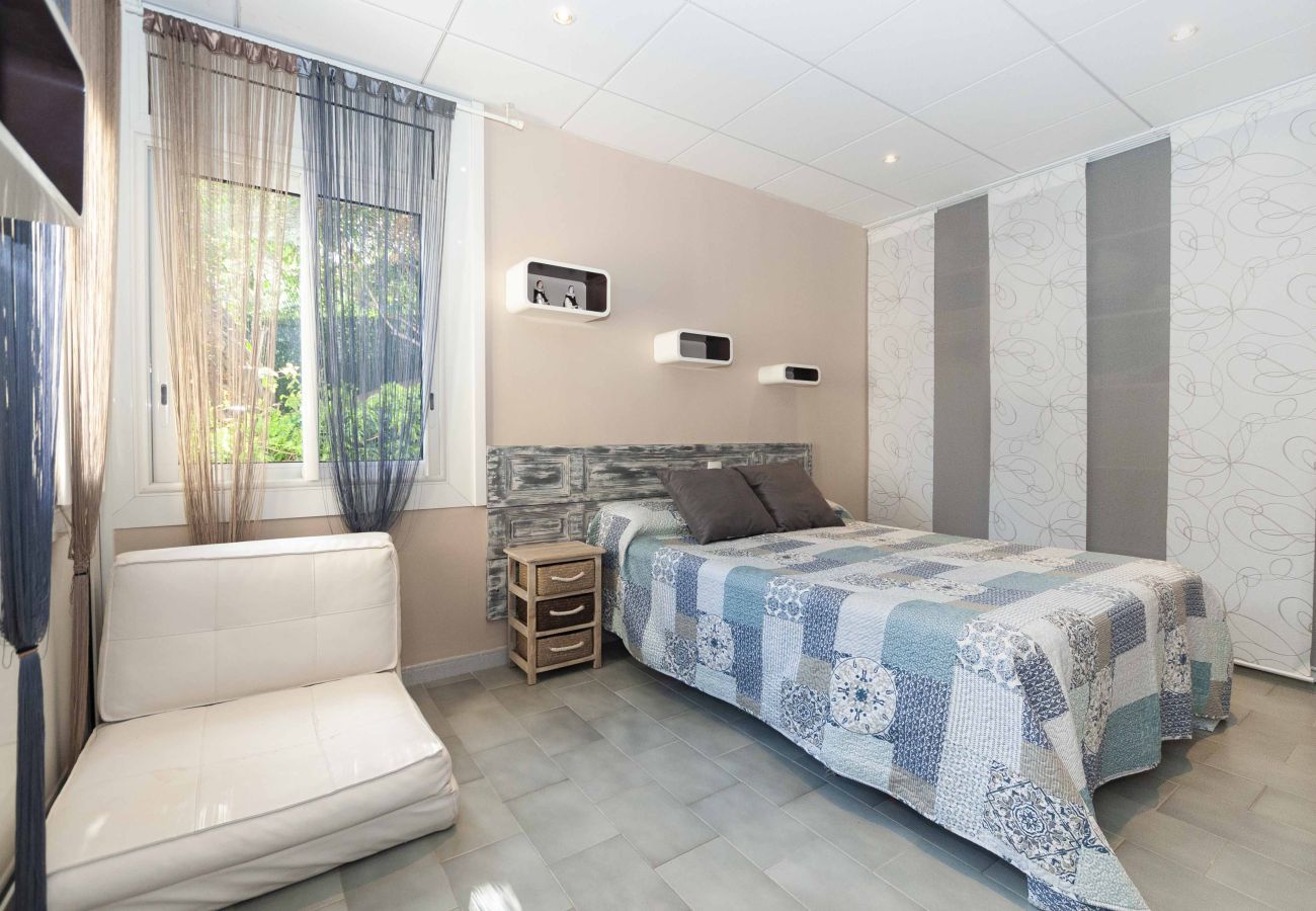 Apartament en Rosas / Roses - 1233 VILA NEUS con piscina