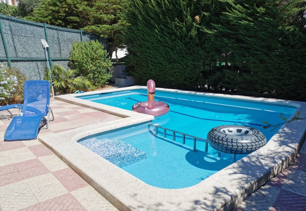 Apartament en Rosas / Roses - 1233 VILA NEUS con piscina