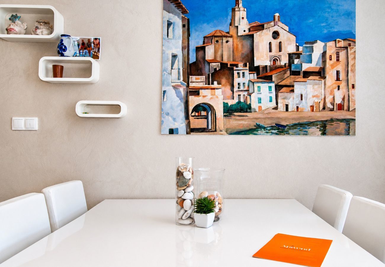 Apartament en Rosas / Roses - 1233 VILA NEUS con piscina - APIVEND