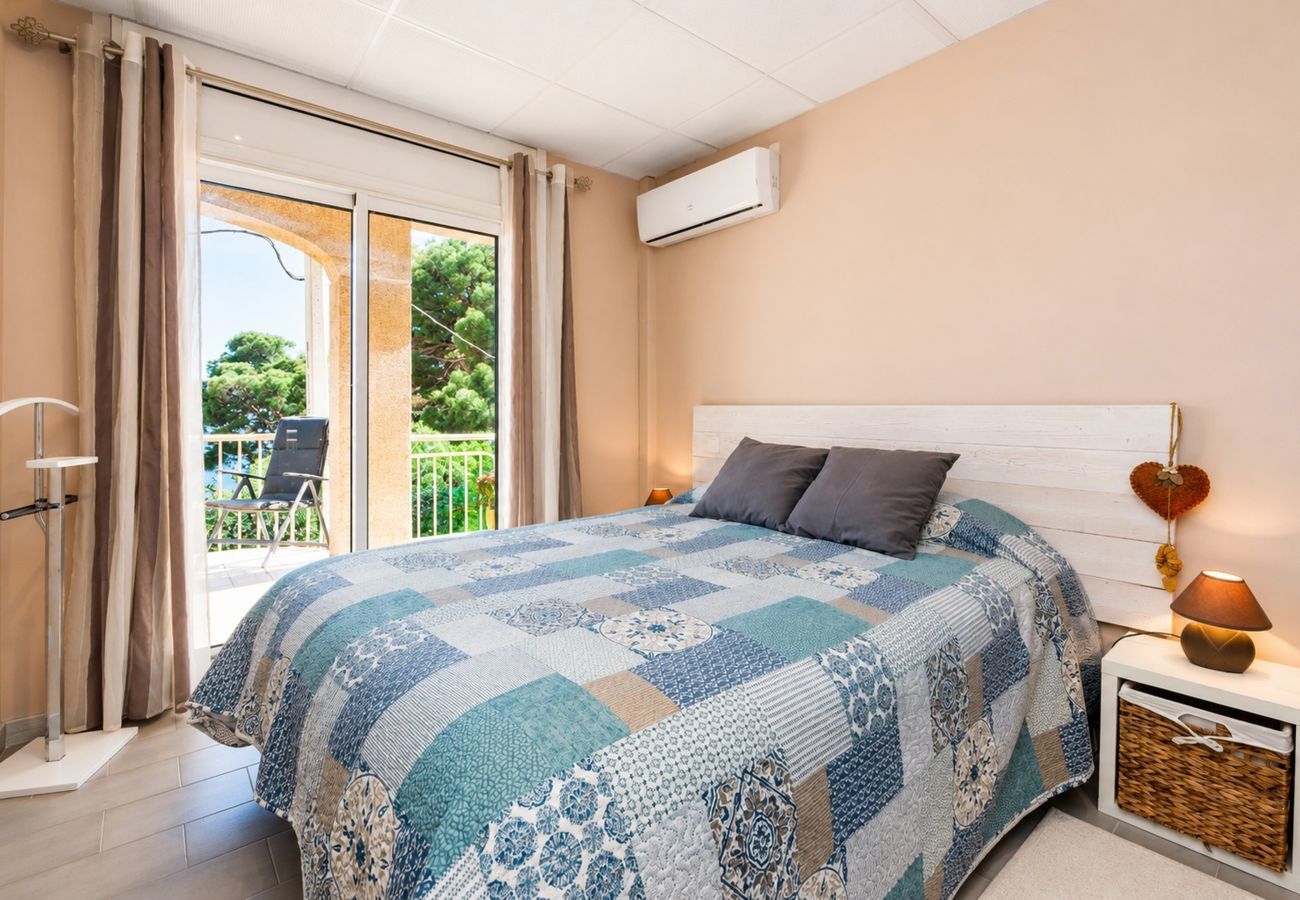 Apartament en Rosas / Roses - 1233 VILA NEUS con piscina - APIVEND