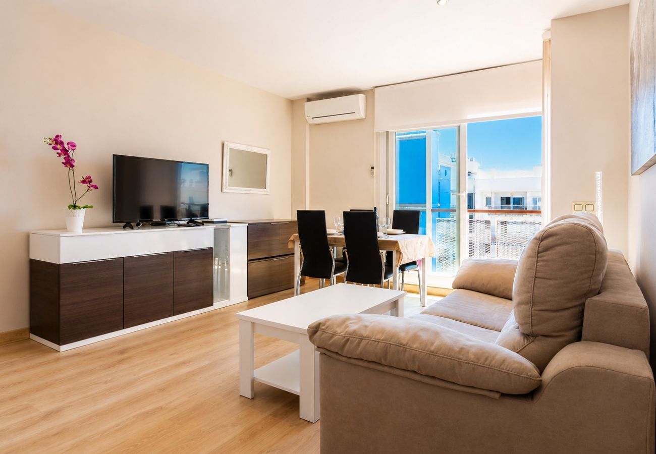Apartament en Rosas / Roses - 1235 BLAUMARINA con piscina - APIVEND