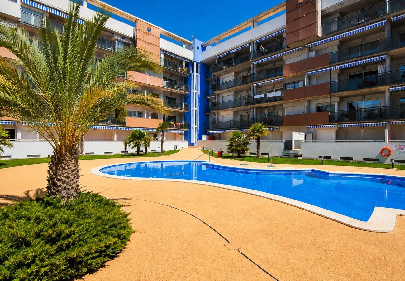 Apartament en Rosas / Roses - 1235 BLAUMARINA con piscina - APIVEND