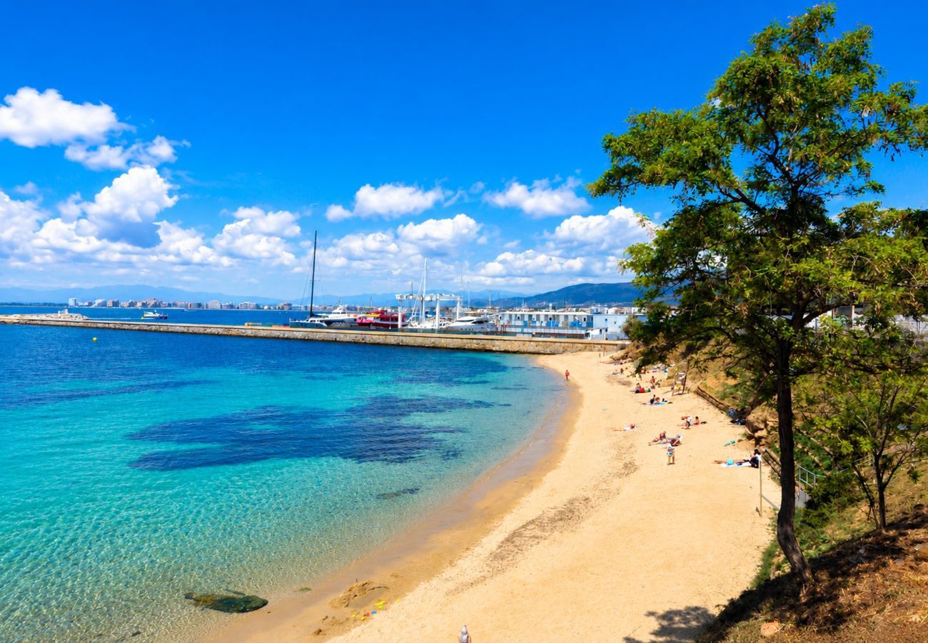 Apartament en Rosas / Roses - 1242 PARE CLARET 500m playa - APIVEND