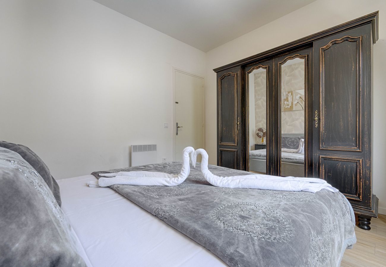 Apartament en Rosas / Roses - 1244 EUGENI ORS 200 m Playa