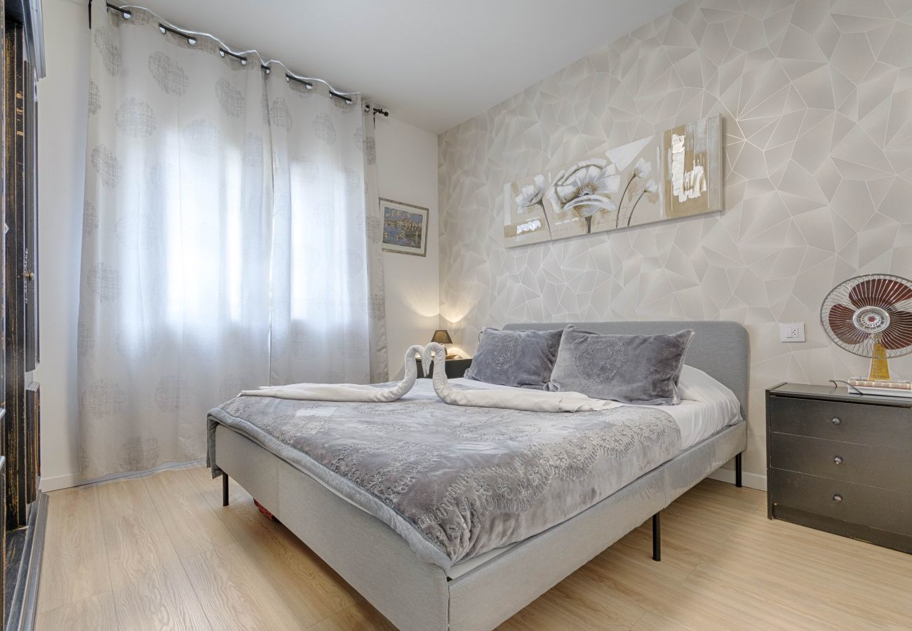 Apartament en Rosas / Roses - 1244 EUGENI ORS 200 m Playa