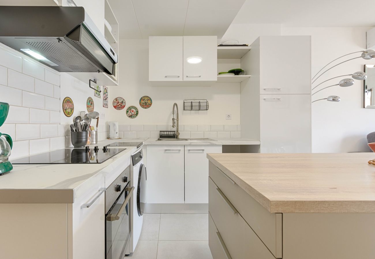 Apartament en Rosas / Roses - 1244 EUGENI ORS 200 m Playa