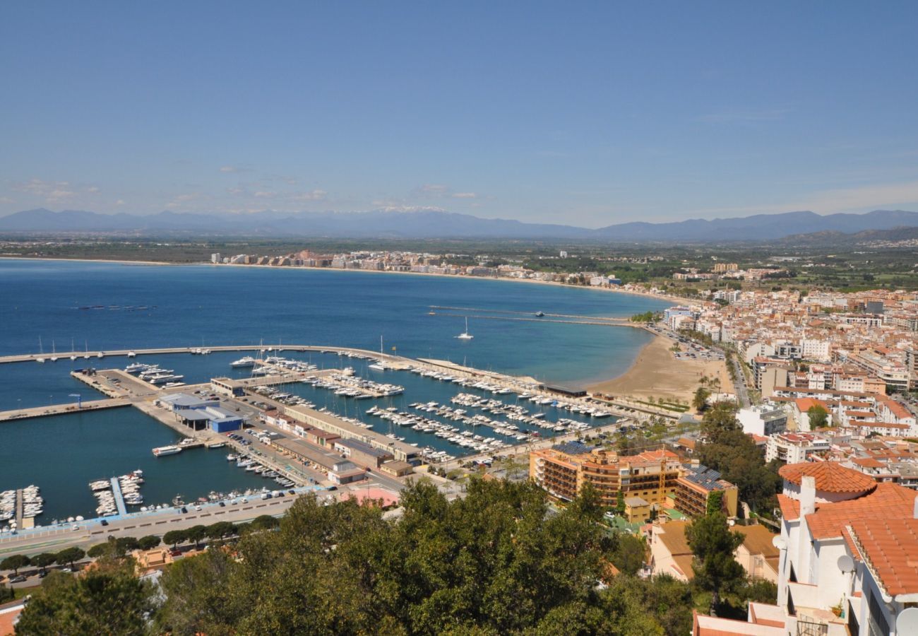 Apartament en Rosas / Roses - 1244 EUGENI ORS 200 m Playa